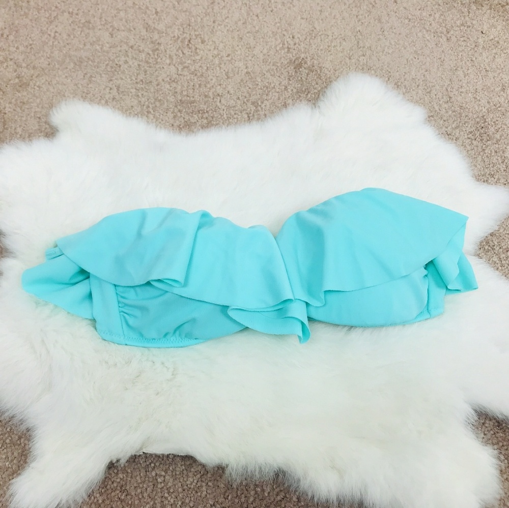 VS Swimwear Bikini Top Strapples Ruffle Sz: XS - Picture 1 of 5